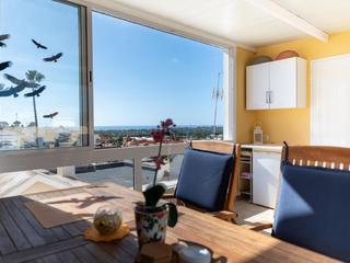 Lanthus till salu  i  San Fernando, Gran Canaria  med havsutsikt : Ref MS-5889