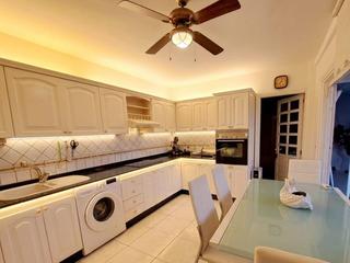 House  for sale in  San Fernando, Gran Canaria with garage : Ref MS-5922