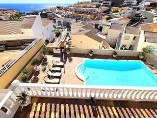 Villa te koop in  Arguineguín, Loma Dos, Gran Canaria  met garage : Ref V890S