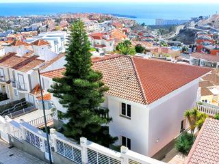 Villa te koop in  Arguineguín, Loma Dos, Gran Canaria  met garage : Ref V890S