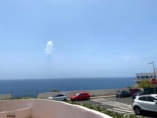 Apartamento en venta en  San Agustín, Gran Canaria , en primera línea con vistas al mar : Ref 22AJ007