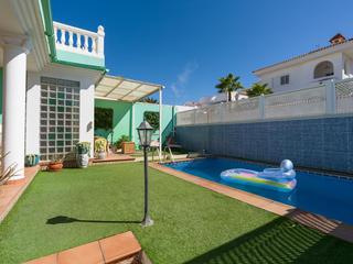 Villa  for sale in  San Fernando, Gran Canaria with garage : Ref PP25AJ25