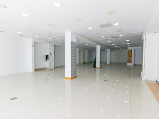 Salle : Local commercial  en vente à  Playa del Inglés, Gran Canaria  : Ref 6962