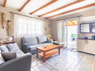 House  for sale in  San Fernando, Gran Canaria with garage : Ref 0043-09489