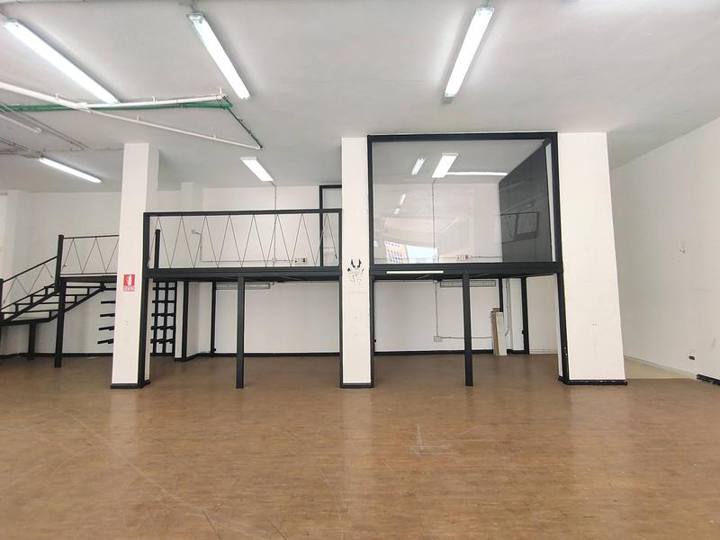 Business Premise for sale in El Tablero de Maspalomas, Gran Canaria, 215m² with garage