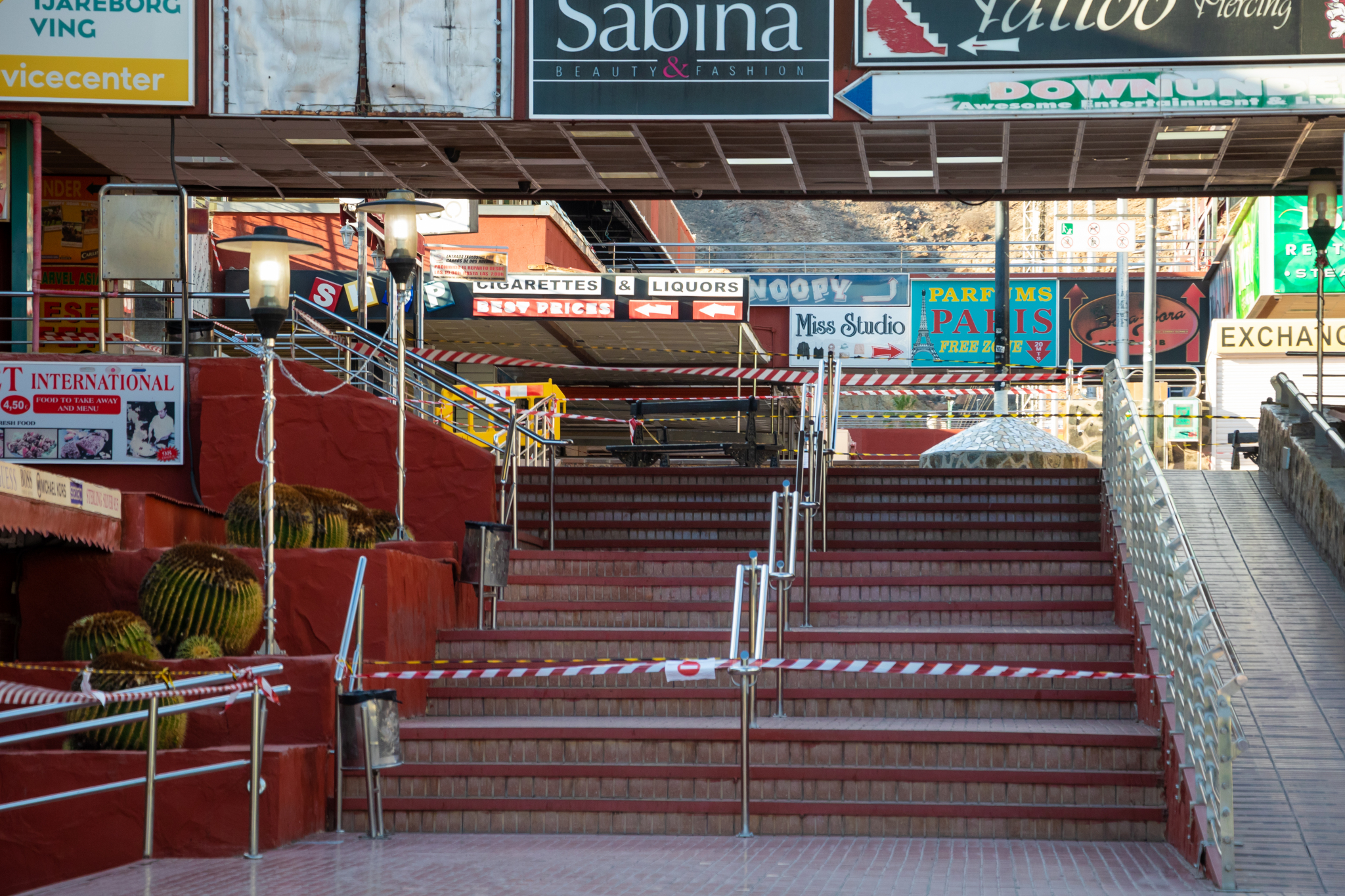 The Puerto Rico Shopping Centre|The Puerto Rico Shopping Centre