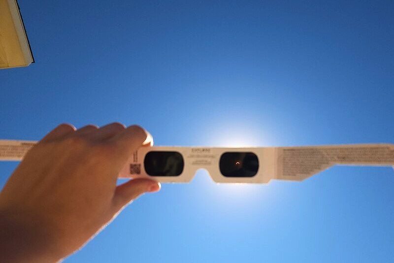Gafas para eclipse