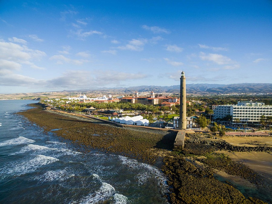 Maspalomas, Gran Canaria, vista aérea del Faro de Maspalomas y la ciudad